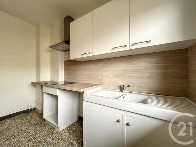 Appartement T3 &agrave; louer - 3 pi&egrave;ces - 66,97 m2 - Troyes - 10 - CHAMPAGNE-ARDENNE