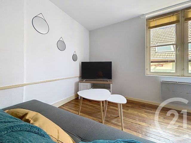 Appartement F1 &agrave; louer - 1 pi&egrave;ce - 33 m2 - Troyes - 10 - CHAMPAGNE-ARDENNE