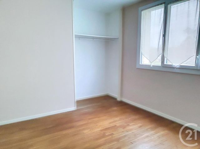 Appartement T4 &agrave; louer - 4 pi&egrave;ces - 73 m2 - St Andre Les Vergers - 10 - CHAMPAGNE-ARDENNE