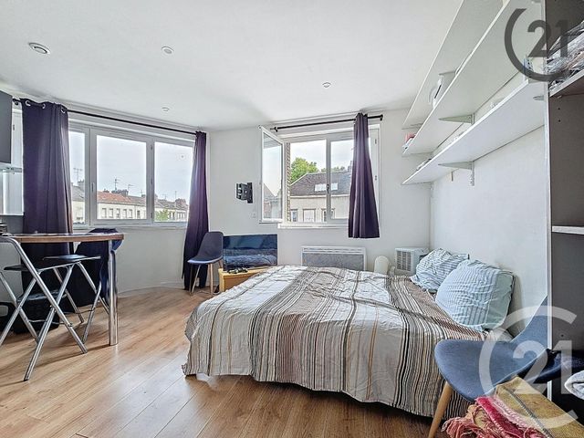 Appartement &agrave; louer - 2 pi&egrave;ces - 18 m2 - Troyes - 10 - CHAMPAGNE-ARDENNE