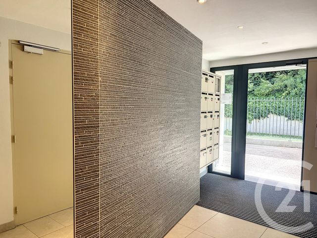 Appartement F1 &agrave; louer - 1 pi&egrave;ce - 23,90 m2 - Troyes - 10 - CHAMPAGNE-ARDENNE