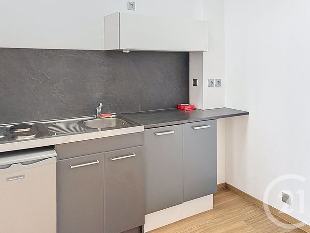 Appartement F1 &agrave; louer - 1 pi&egrave;ce - 32,70 m2 - Troyes - 10 - CHAMPAGNE-ARDENNE