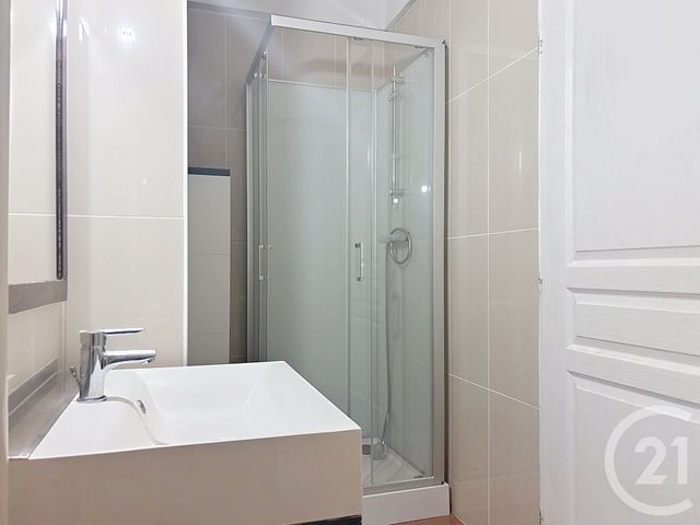 Appartement F1 &agrave; louer - 1 pi&egrave;ce - 32,70 m2 - Troyes - 10 - CHAMPAGNE-ARDENNE