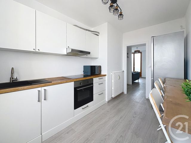 Appartement F4 &agrave; vendre - 4 pi&egrave;ces - 75 m2 - St Andre Les Vergers - 10 - CHAMPAGNE-ARDENNE