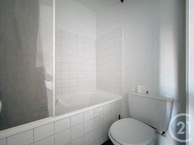 Appartement T1 &agrave; louer - 1 pi&egrave;ce - 34 m2 - Troyes - 10 - CHAMPAGNE-ARDENNE