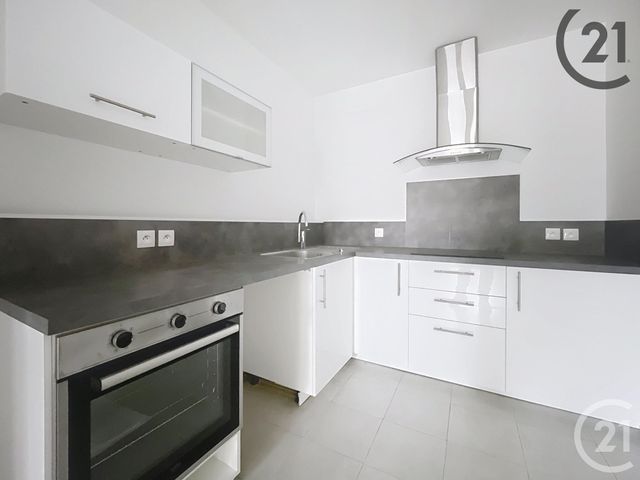 Appartement T2 &agrave; louer - 2 pi&egrave;ces - 52 m2 - Troyes - 10 - CHAMPAGNE-ARDENNE