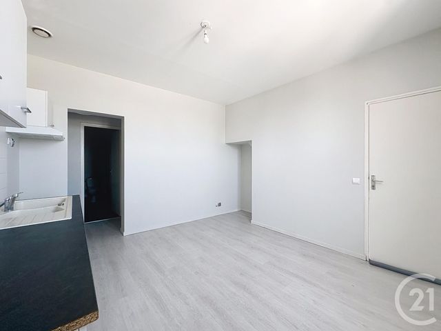Appartement F2 &agrave; louer - 2 pi&egrave;ces - 28,50 m2 - Troyes - 10 - CHAMPAGNE-ARDENNE