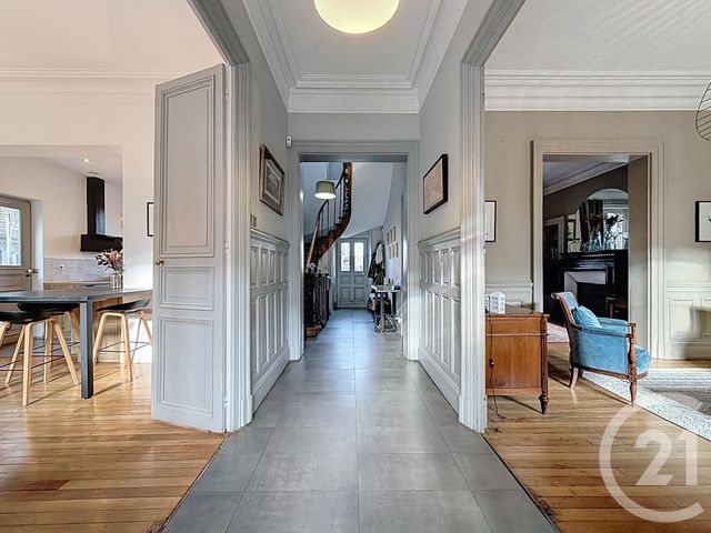 Maison &agrave; vendre - 9 pi&egrave;ces - 278 m2 - Troyes - 10 - CHAMPAGNE-ARDENNE