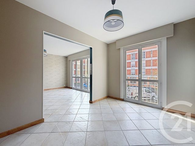 Appartement F4 &agrave; vendre - 4 pi&egrave;ces - 79 m2 - St Andre Les Vergers - 10 - CHAMPAGNE-ARDENNE