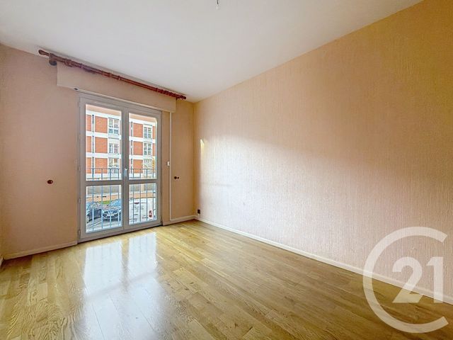 Appartement F4 &agrave; vendre - 4 pi&egrave;ces - 79 m2 - St Andre Les Vergers - 10 - CHAMPAGNE-ARDENNE
