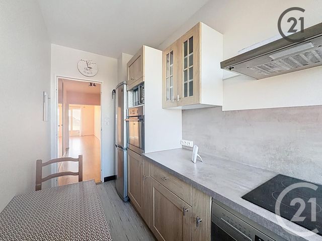 Appartement T2 &agrave; louer - 2 pi&egrave;ces - 61,70 m2 - Troyes - 10 - CHAMPAGNE-ARDENNE