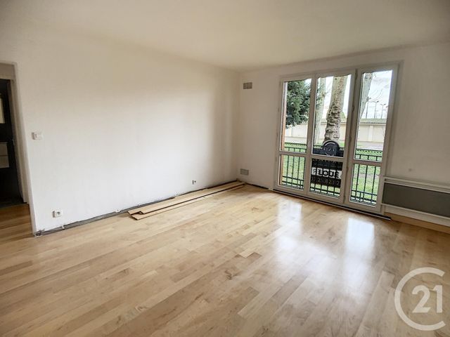 Appartement F2 &agrave; louer - 2 pi&egrave;ces - 53 m2 - Troyes - 10 - CHAMPAGNE-ARDENNE