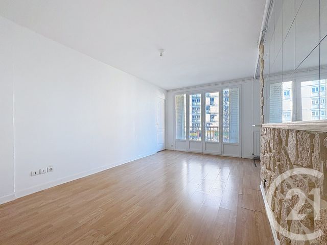 Appartement T3 &agrave; louer - 3 pi&egrave;ces - 53 m2 - Troyes - 10 - CHAMPAGNE-ARDENNE