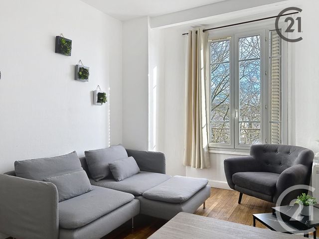 Appartement &agrave; louer - 2 pi&egrave;ces - 35 m2 - Troyes - 10 - CHAMPAGNE-ARDENNE