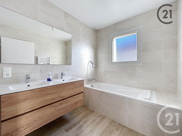 Maison &agrave; vendre - 6 pi&egrave;ces - 121 m2 - St Andre Les Vergers - 10 - CHAMPAGNE-ARDENNE