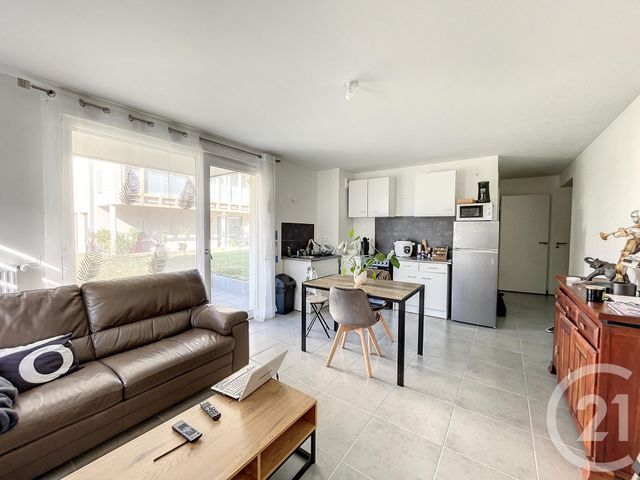 Appartement F2 à louer LA CHAPELLE ST LUC