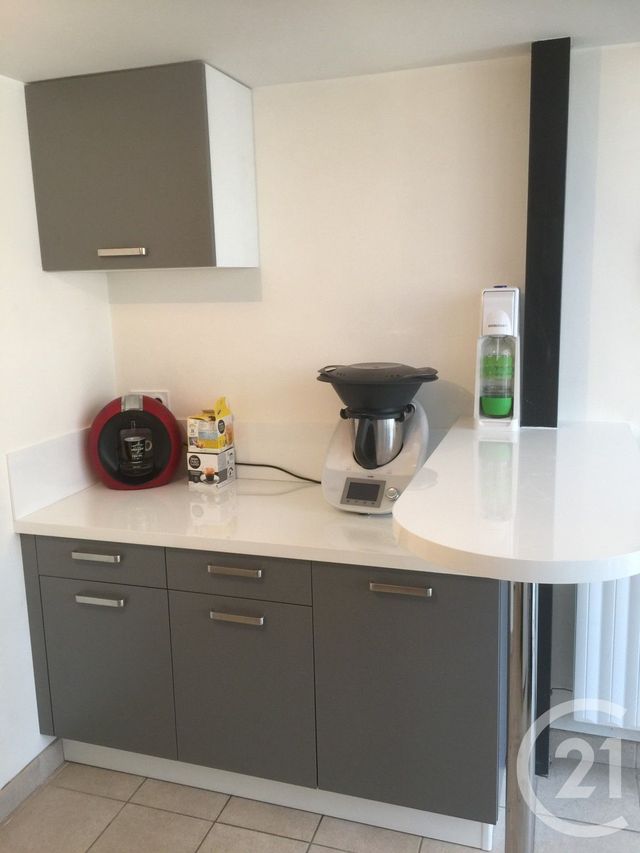 Appartement Duplex &agrave; louer - 2 pi&egrave;ces - 40,50 m2 - Troyes - 10 - CHAMPAGNE-ARDENNE