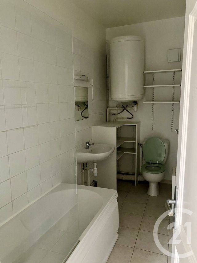 Appartement F3 &agrave; louer - 3 pi&egrave;ces - 65,53 m2 - Troyes - 10 - CHAMPAGNE-ARDENNE