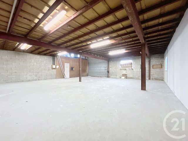 Maison &agrave; louer - 10 pi&egrave;ces - 400 m2 - Troyes - 10 - CHAMPAGNE-ARDENNE