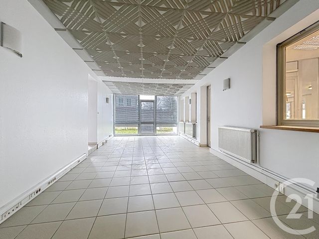 Maison &agrave; louer - 10 pi&egrave;ces - 400 m2 - Troyes - 10 - CHAMPAGNE-ARDENNE