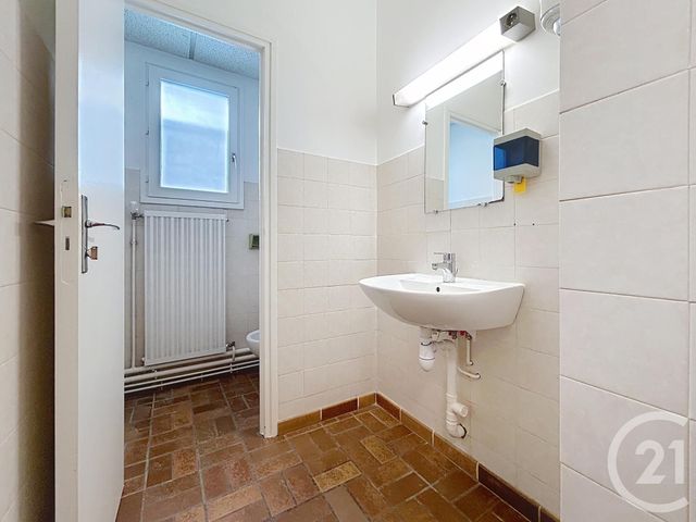 Maison &agrave; louer - 10 pi&egrave;ces - 400 m2 - Troyes - 10 - CHAMPAGNE-ARDENNE