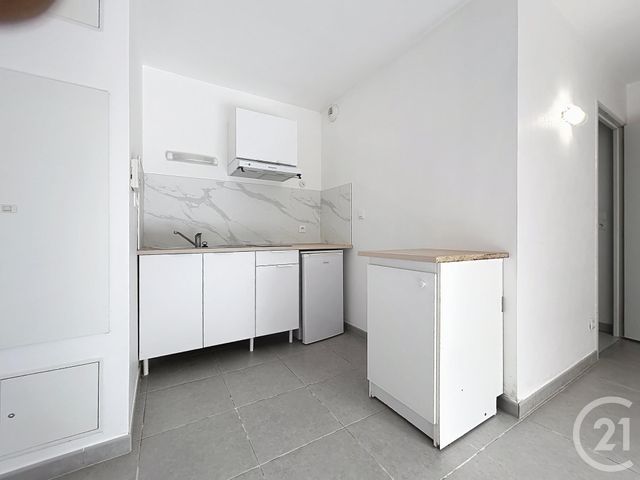 Appartement F2 &agrave; louer - 2 pi&egrave;ces - 38,88 m2 - St Andre Les Vergers - 10 - CHAMPAGNE-ARDENNE