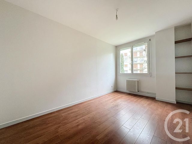 Appartement F5 &agrave; louer - 5 pi&egrave;ces - 90 m2 - Troyes - 10 - CHAMPAGNE-ARDENNE