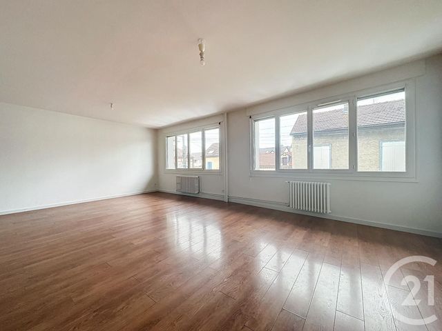 Appartement F5 &agrave; louer - 5 pi&egrave;ces - 90 m2 - Troyes - 10 - CHAMPAGNE-ARDENNE