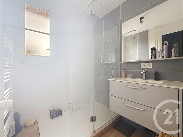 Appartement F4 &agrave; louer - 4 pi&egrave;ces - 67,49 m2 - Troyes - 10 - CHAMPAGNE-ARDENNE