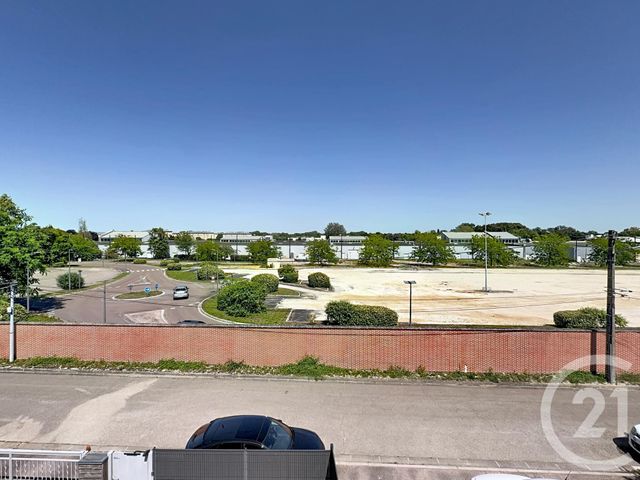 Appartement F1 &agrave; louer - 1 pi&egrave;ce - 23 m2 - St Julien Les Villas - 10 - CHAMPAGNE-ARDENNE