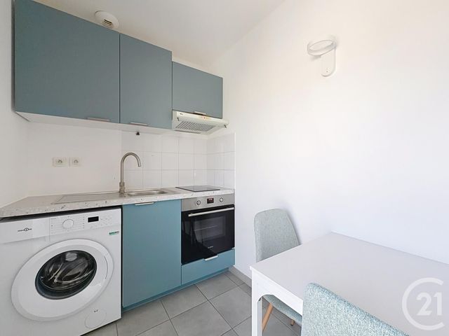 Appartement F1 &agrave; louer - 1 pi&egrave;ce - 23 m2 - St Julien Les Villas - 10 - CHAMPAGNE-ARDENNE