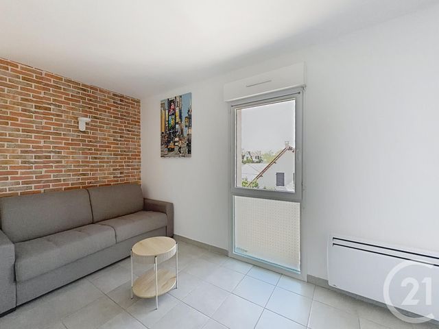 Appartement F1 &agrave; louer - 1 pi&egrave;ce - 23 m2 - St Julien Les Villas - 10 - CHAMPAGNE-ARDENNE