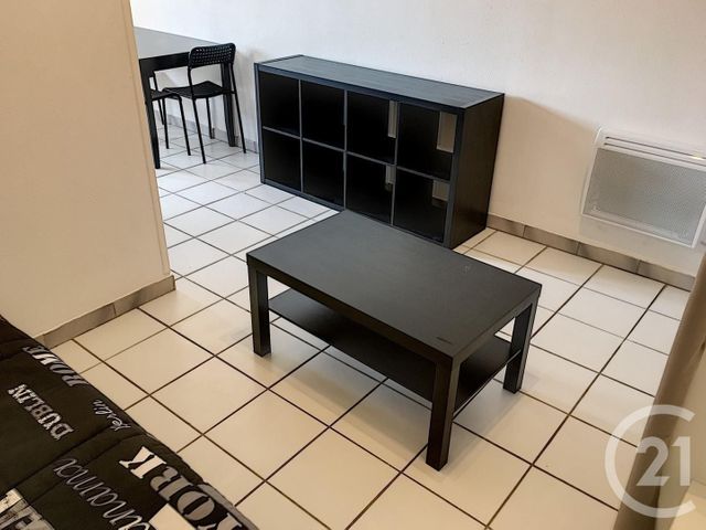 Appartement F1 &agrave; vendre - 1 pi&egrave;ce - 21,80 m2 - Ste Savine - 10 - CHAMPAGNE-ARDENNE