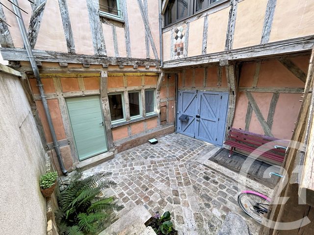 Appartement F5 &agrave; louer - 5 pi&egrave;ces - 103 m2 - Troyes - 10 - CHAMPAGNE-ARDENNE