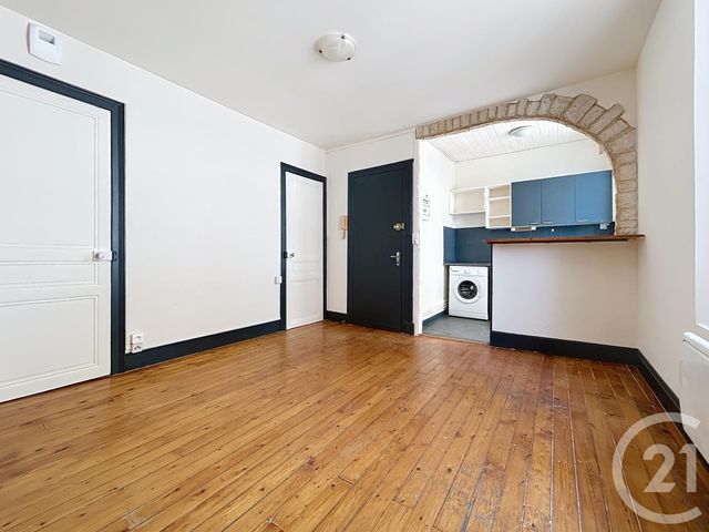 Appartement &agrave; louer - 2 pi&egrave;ces - 43 m2 - Troyes - 10 - CHAMPAGNE-ARDENNE