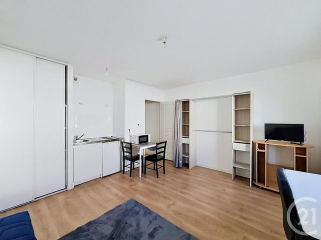 Appartement F1 &agrave; louer - 1 pi&egrave;ce - 24,46 m2 - Troyes - 10 - CHAMPAGNE-ARDENNE