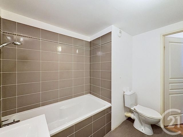 Appartement F1 &agrave; louer - 1 pi&egrave;ce - 24,46 m2 - Troyes - 10 - CHAMPAGNE-ARDENNE