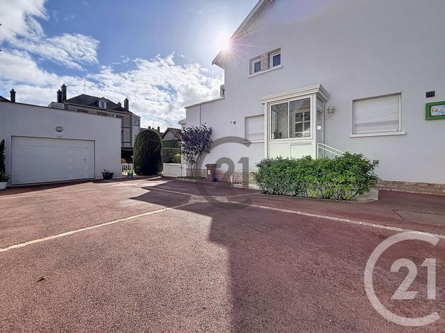 Maison &agrave; vendre - 7 pi&egrave;ces - 173 m2 - Ste Savine - 10 - CHAMPAGNE-ARDENNE