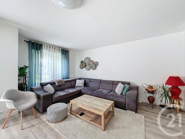 Appartement T4 &agrave; vendre - 4 pi&egrave;ces - 94,35 m2 - St Andre Les Vergers - 10 - CHAMPAGNE-ARDENNE