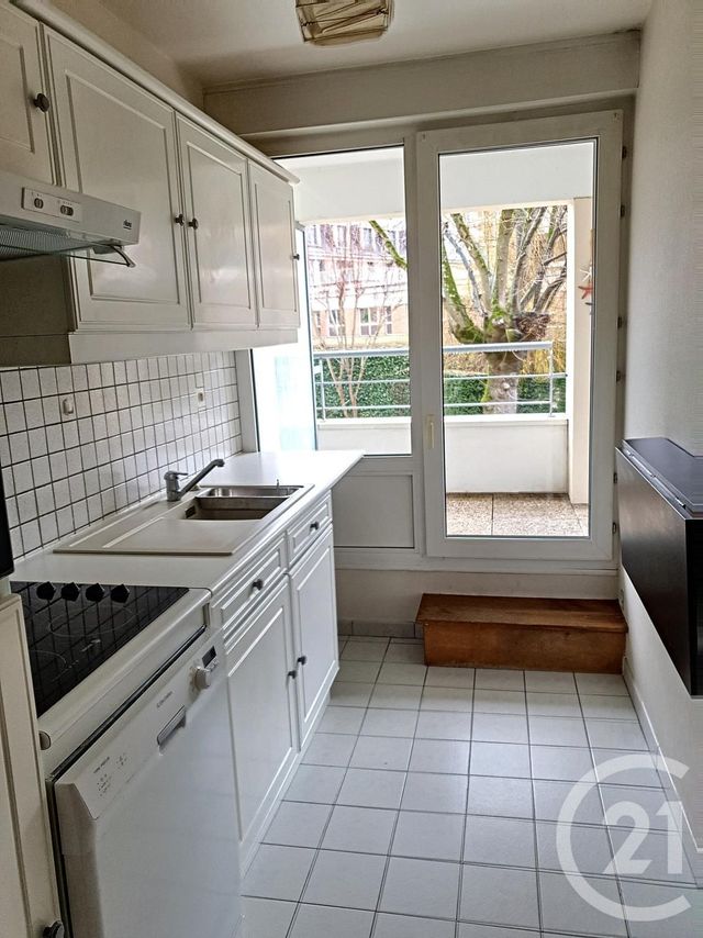 Appartement F3 &agrave; louer - 3 pi&egrave;ces - 60 m2 - Troyes - 10 - CHAMPAGNE-ARDENNE