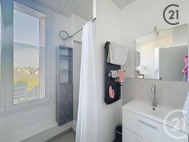 Appartement Studio &agrave; louer - 1 pi&egrave;ce - 31 m2 - Ste Savine - 10 - CHAMPAGNE-ARDENNE