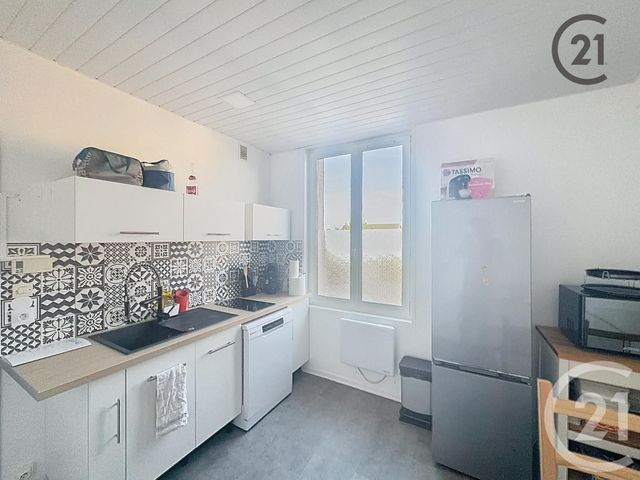 Appartement Studio &agrave; louer - 1 pi&egrave;ce - 31 m2 - Ste Savine - 10 - CHAMPAGNE-ARDENNE