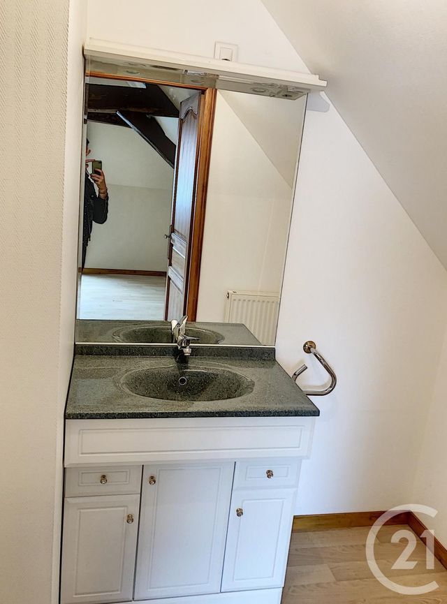 Maison &agrave; louer - 6 pi&egrave;ces - 168,26 m2 - 51 - CHAMPAGNE-ARDENNE