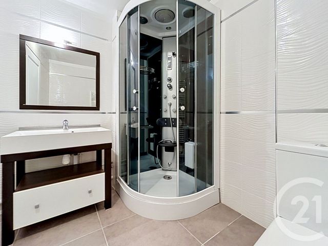 Appartement F1 &agrave; louer - 2 pi&egrave;ces - 28,80 m2 - Troyes - 10 - CHAMPAGNE-ARDENNE