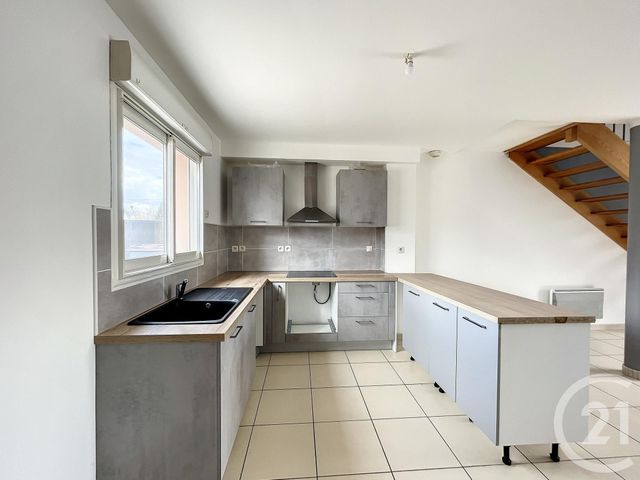 Maison &agrave; louer - 3 pi&egrave;ces - 70 m2 - Rosieres Pres Troyes - 10 - CHAMPAGNE-ARDENNE