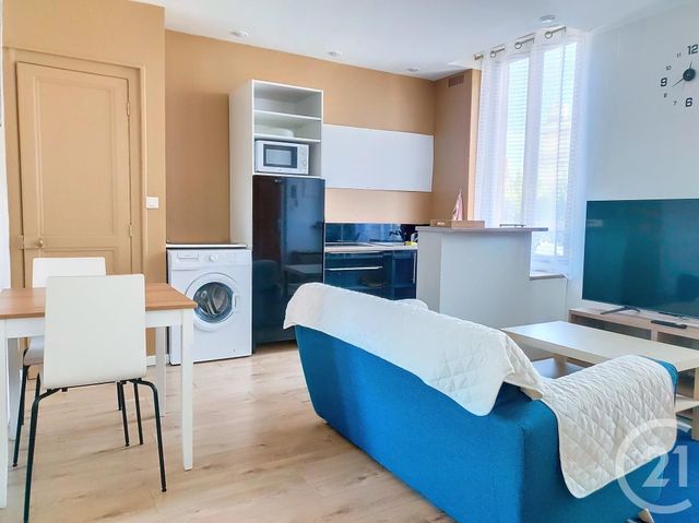 Appartement F2 à louer STE SAVINE
