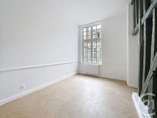 Appartement T2 &agrave; louer - 2 pi&egrave;ces - 41,60 m2 - Troyes - 10 - CHAMPAGNE-ARDENNE