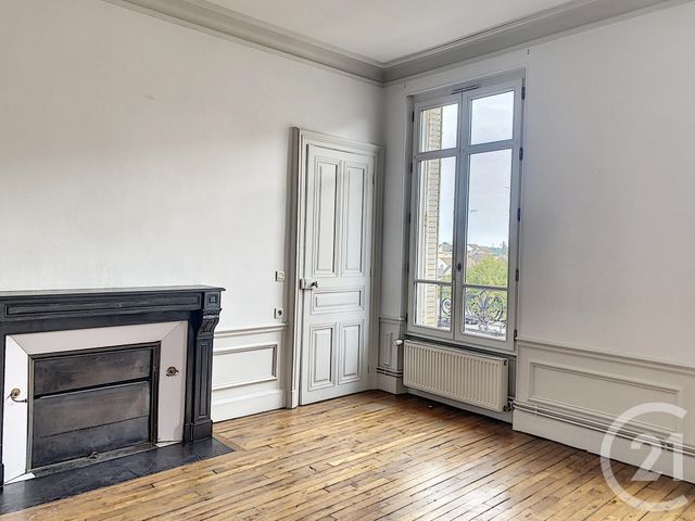 Appartement F5 &agrave; louer - 5 pi&egrave;ces - 123 m2 - Troyes - 10 - CHAMPAGNE-ARDENNE