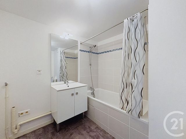 Appartement F1 &agrave; louer - 1 pi&egrave;ce - 27 m2 - Troyes - 10 - CHAMPAGNE-ARDENNE