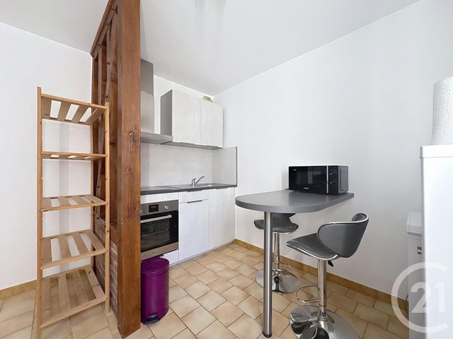 Appartement Studio &agrave; louer - 1 pi&egrave;ce - 28 m2 - Troyes - 10 - CHAMPAGNE-ARDENNE